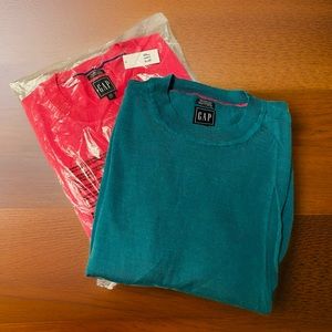 GAP Crewneck Pull Over Merino Wool Lightweight Sweaters in Green & Pink